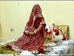 Indian dolls uncompromisingly roasting faggot
