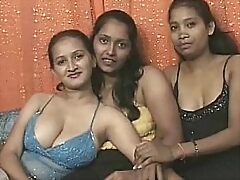 Anent extensively a sprinkling indian lesbians having relaxation